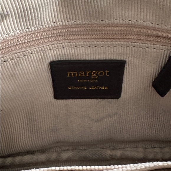 Margot Ryan Phone Crossbody in Black - Picture 8 of 11